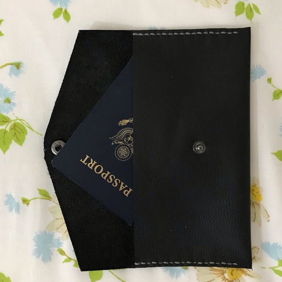 Hand Crafted Black Genuine Leather Wallet Clutch - Picture 2 of 5